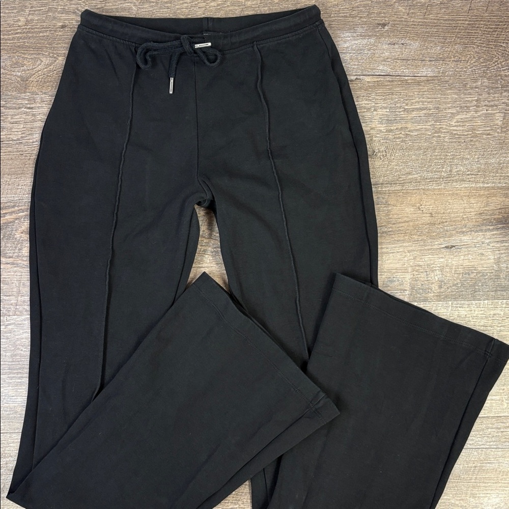 ZARA Black Drawstring Flare-Leg Pants – Size M